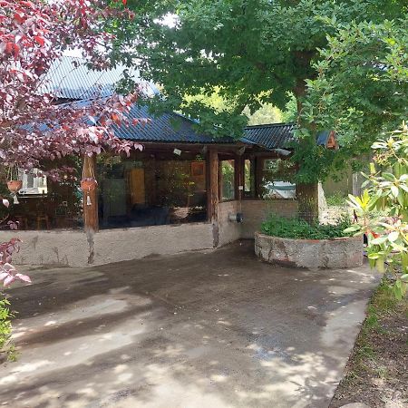 Los Rododendros Villa La Angostura Buitenkant foto